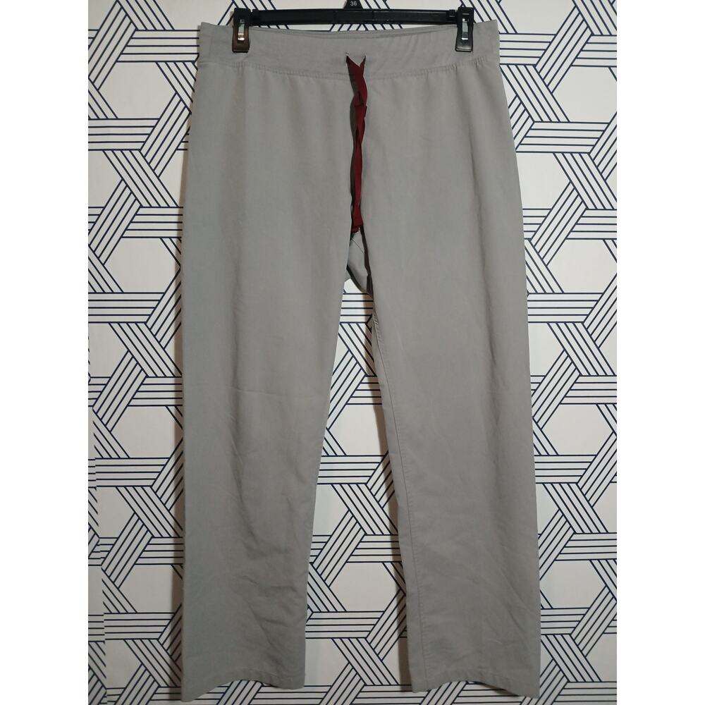 Womens Figs Technical Collection Scrub Bottoms Size Large cement
